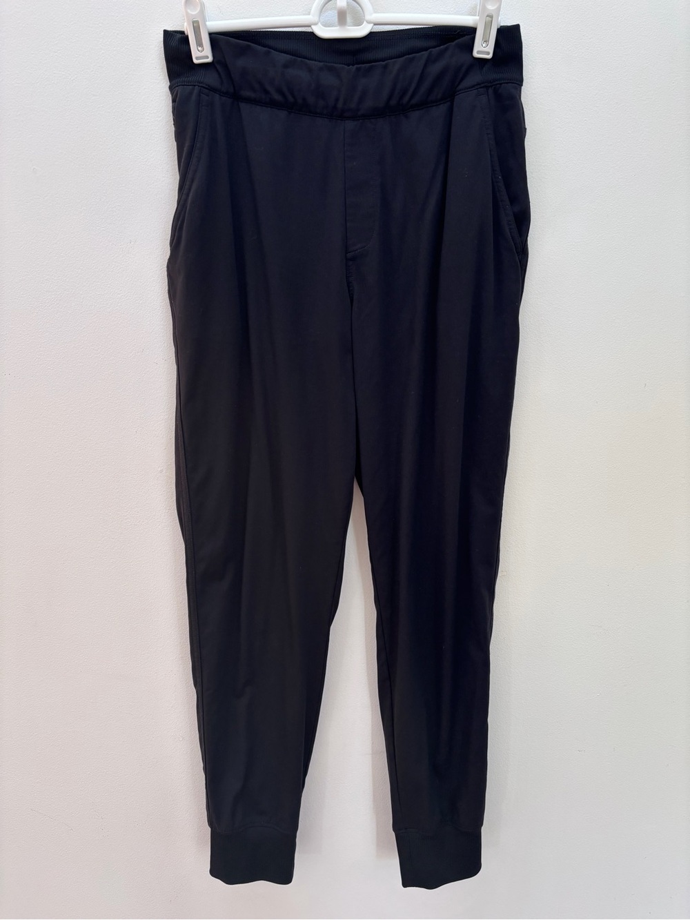 The North Face Black Men's Athletic Joggers